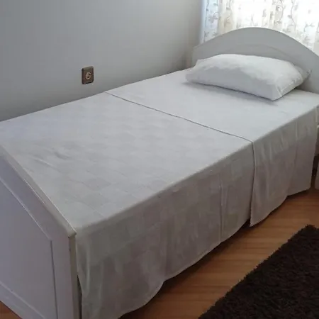 Huzurlu Ve Doga Ile Icice Villa